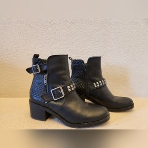 Lucky Brand Studded Quilted Boots Black 8.5 Moto